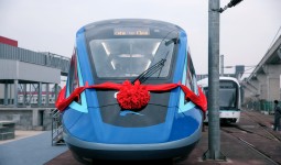 全球首列氢能源市域列车在成都中车长客亮相